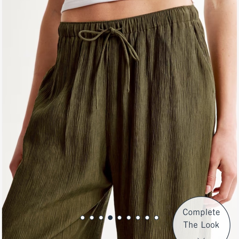 Crinkle Textured Pull-On Wide Leg Pant